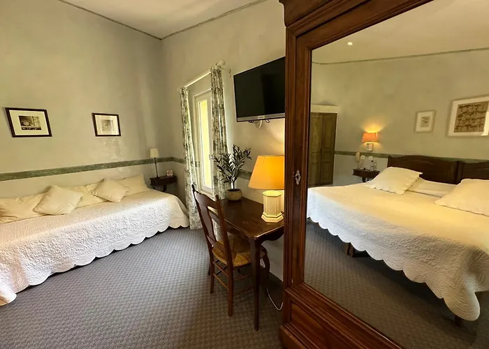 Le Relais Notre Dame 호텔 켕송