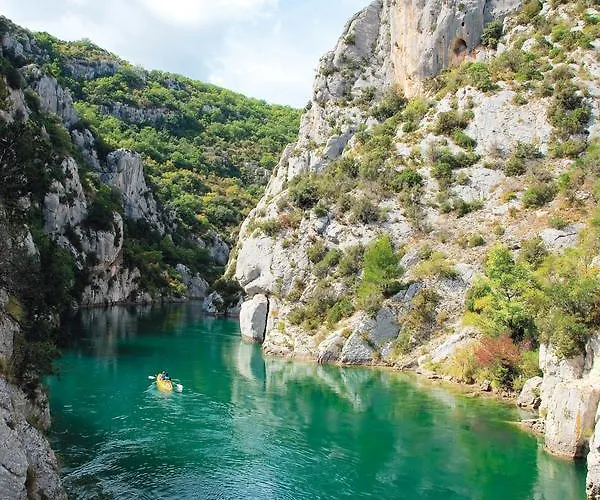 Le Relais Notre Dame 호텔 3*