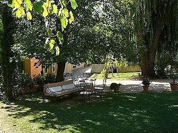 Отель Le Relais Notre Dame Кенсон