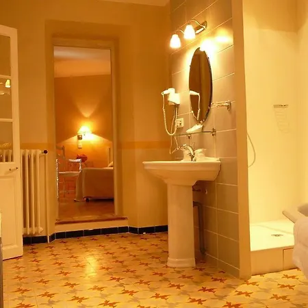 호텔 Le Relais Notre Dame 켕송